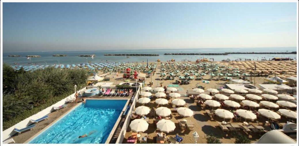 Hotel Rosa Maria Elite Bellaria-Igea Marina Exterior foto