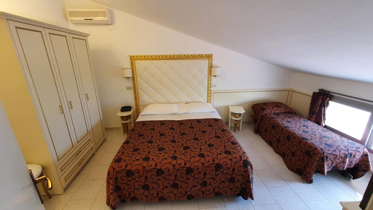 Hotel Rosa Maria Elite Bellaria-Igea Marina Zimmer foto