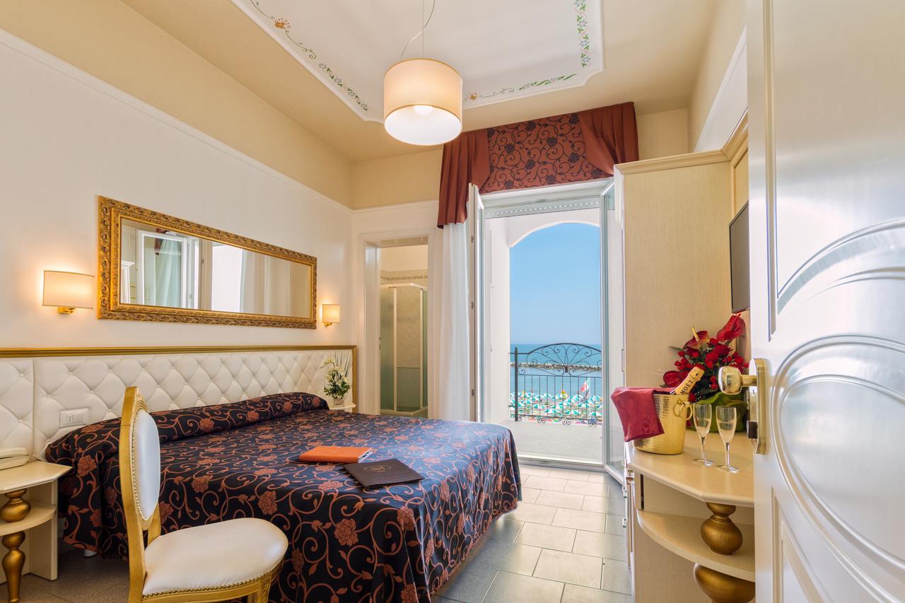 Hotel Rosa Maria Elite Bellaria-Igea Marina Exterior foto